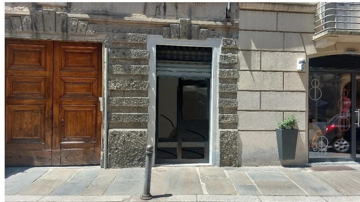 Immagine per Locale commerciale in affitto a Parma strada Xxii Luglio 5