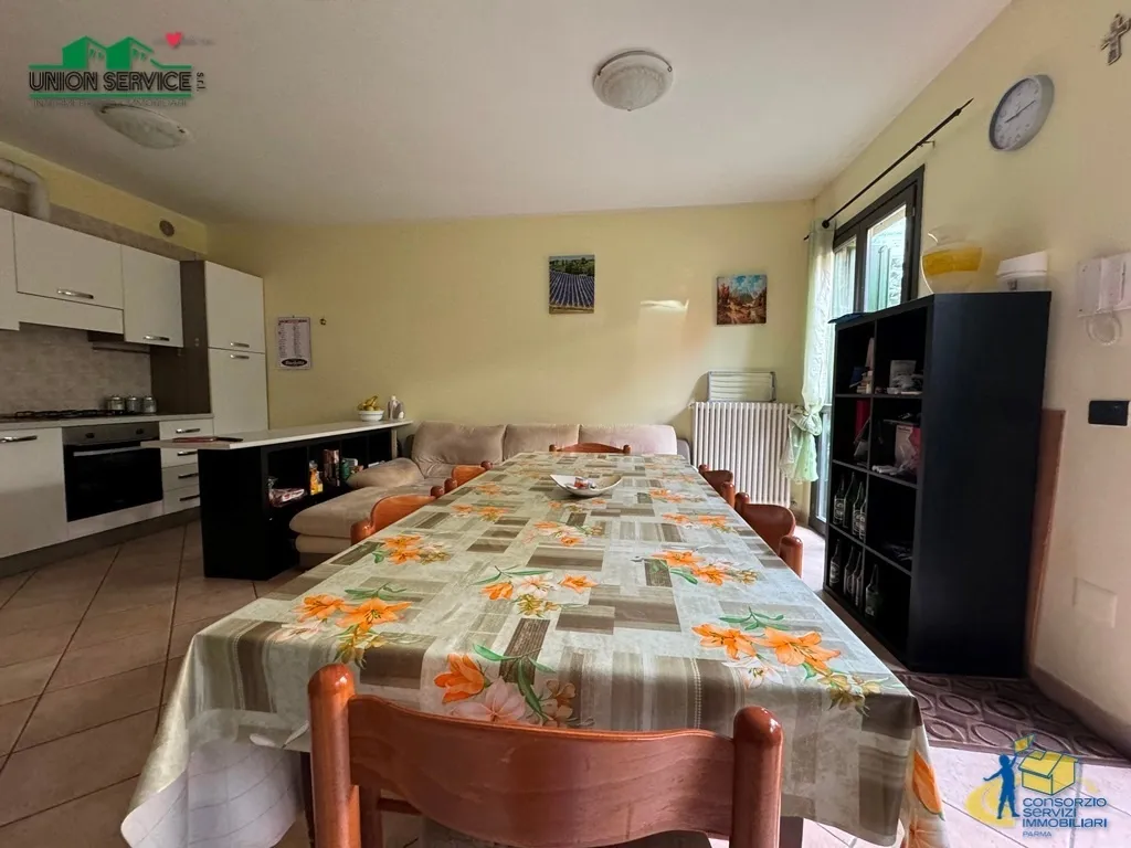 Immagine per Trilocale in vendita a Collecchio via Delle Basse 3