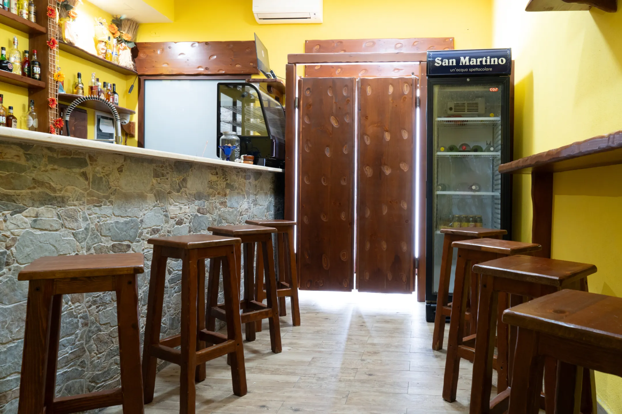 Immagine per Locale commerciale in affitto a Uta via Cagliari 22