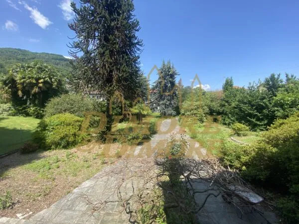 Villa via Crocetta 37, Verbania