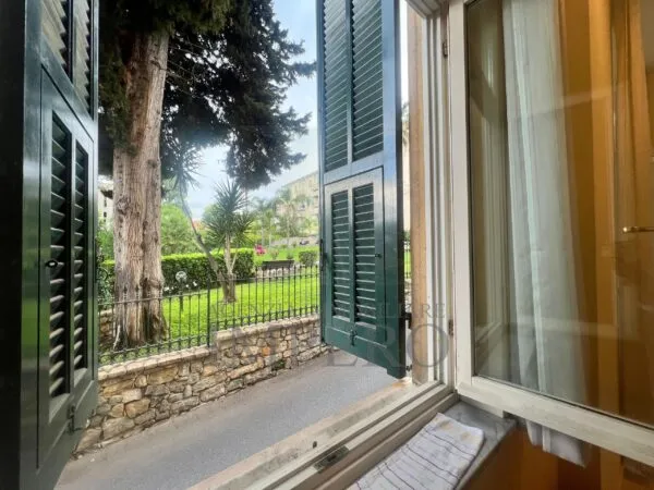 Bilocale corso Italia 100, Bordighera