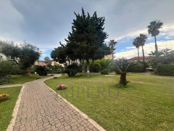 Bilocale corso Italia 100, Bordighera