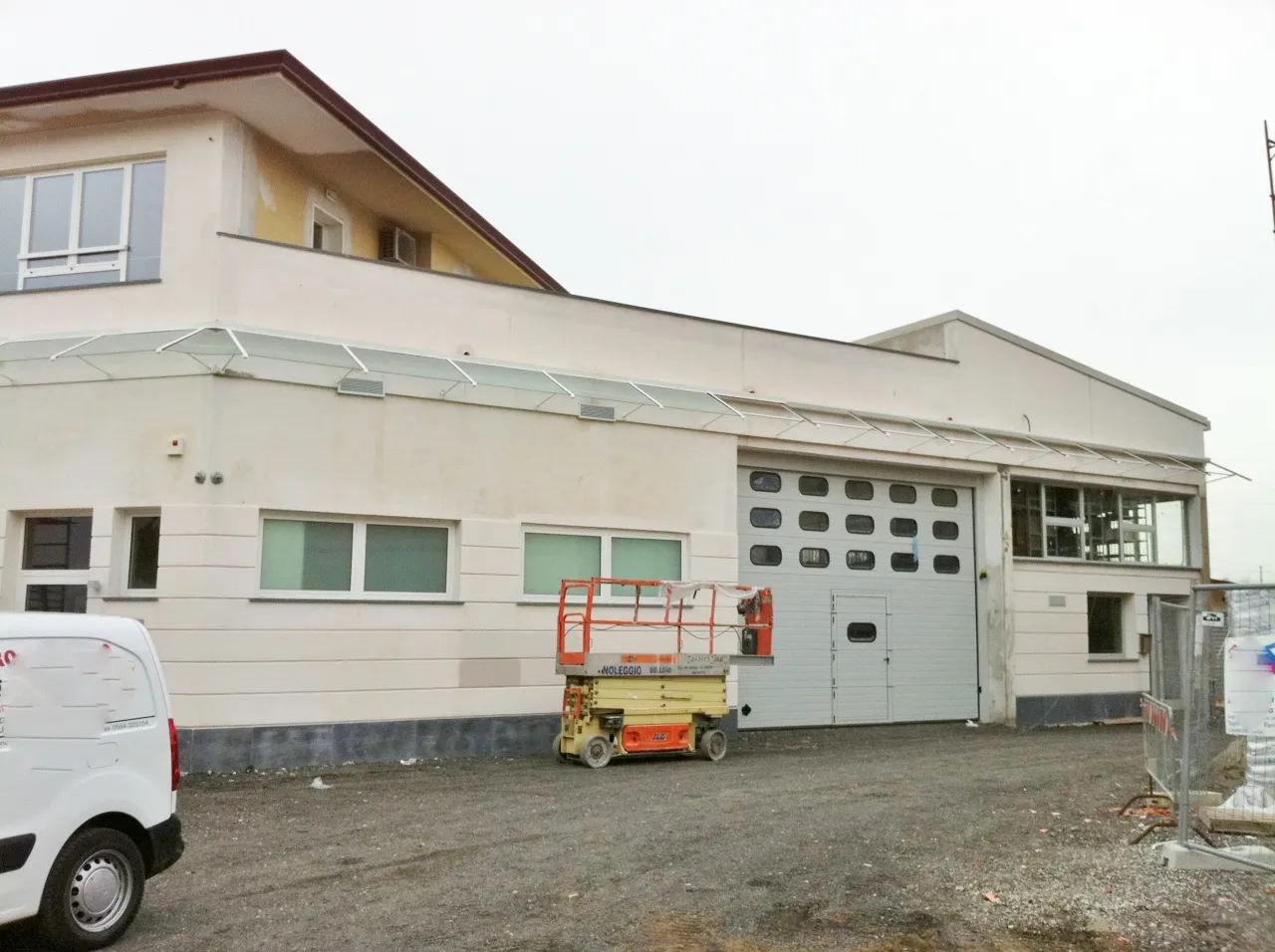 Immagine per Magazzino in vendita a Viareggio via della Circonvallazione 