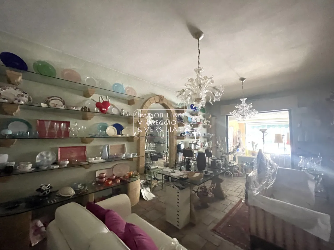 Immagine per Negozio in vendita a Viareggio via Fratelli Cervi 20
