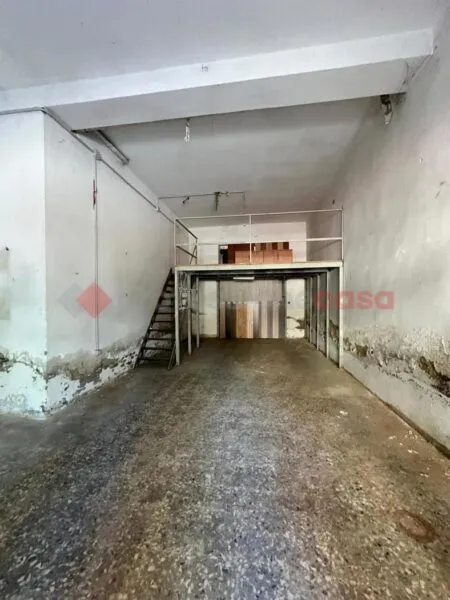 Magazzino via Lazio, Arezzo