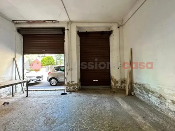 Magazzino via Lazio, Arezzo