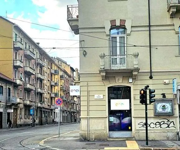Immagine per Negozio in vendita a Torino via Nizza 350