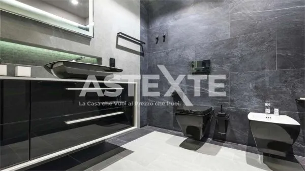 Appartamento via Petrella 121, Catania