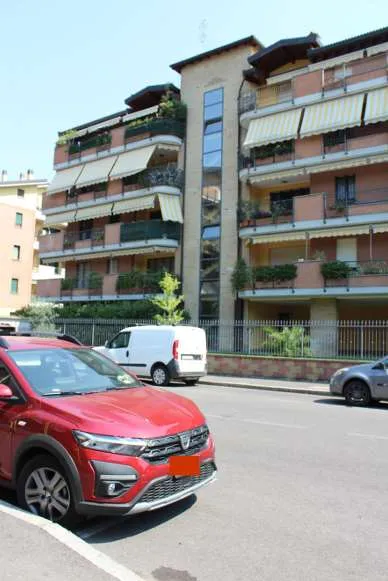 Immagine per Appartamento in asta a Cesano Boscone via Della Repubblica 25