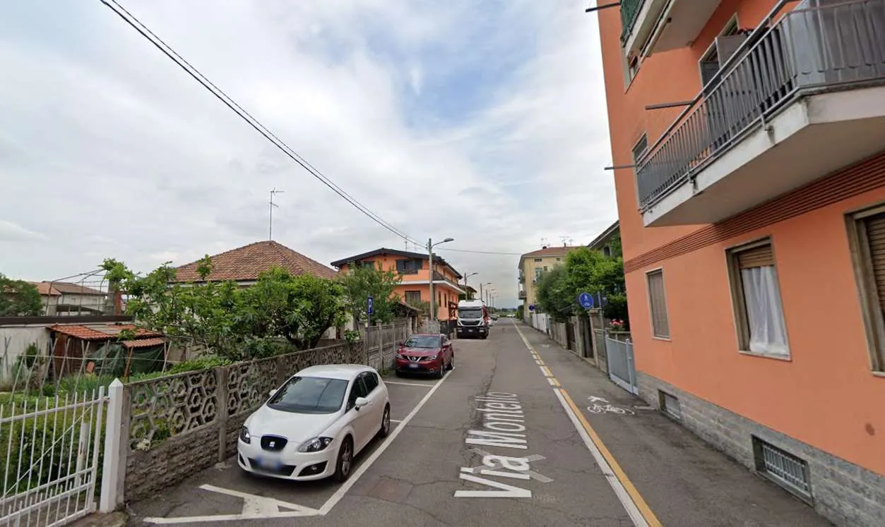 Immagine per Appartamento in asta a Ceriano Laghetto via Montello 5