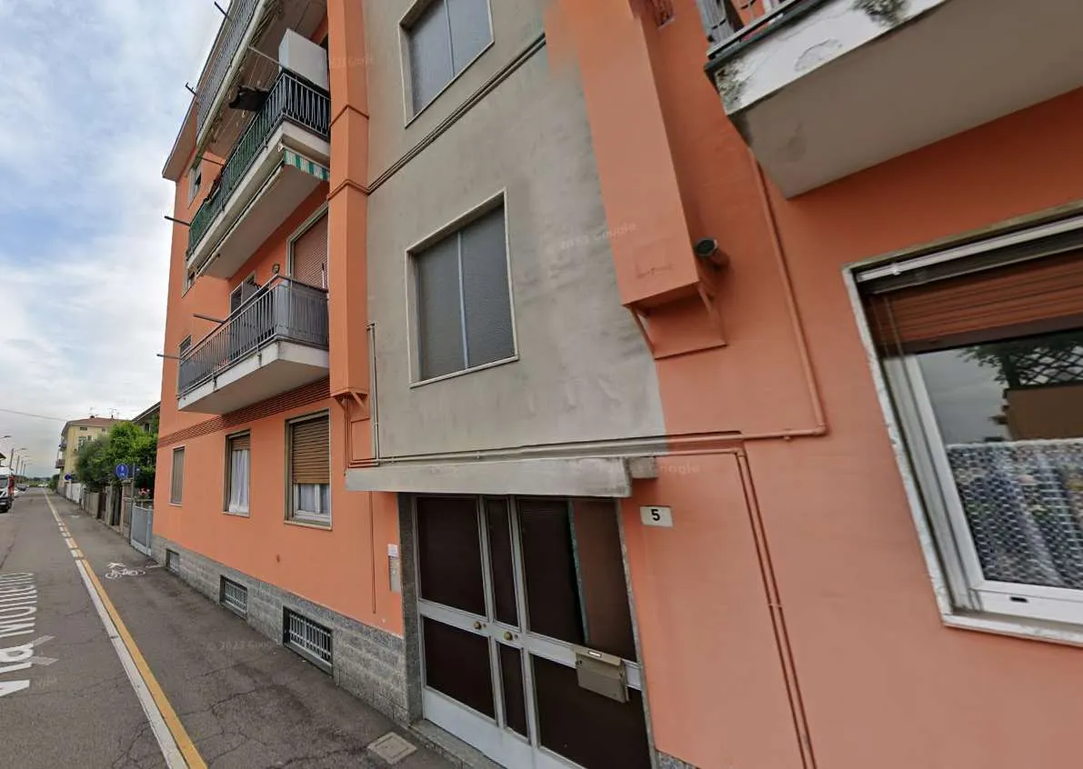 Immagine per Appartamento in asta a Ceriano Laghetto via Montello 5