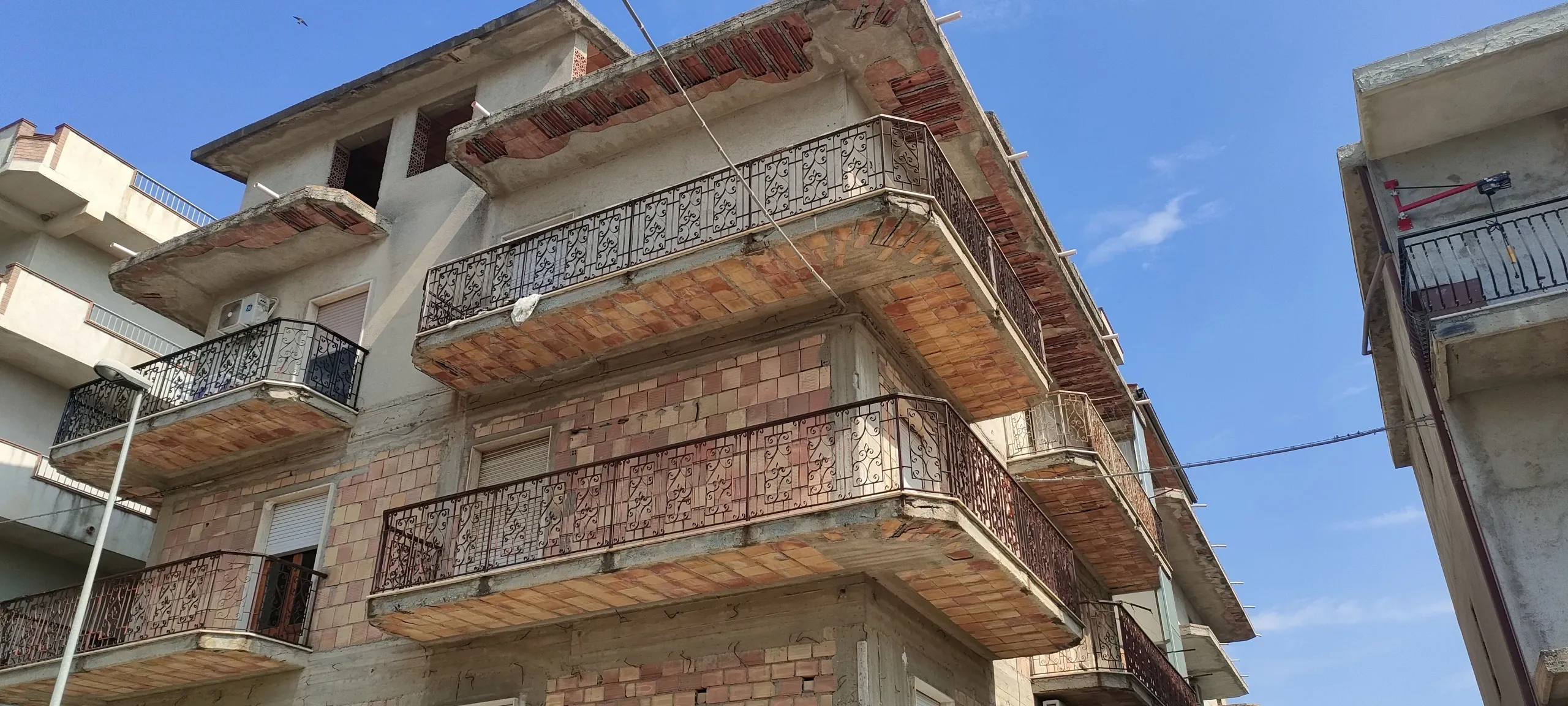 Immagine per Rustico in vendita a Melito di Porto Salvo via Luigi Einaudi