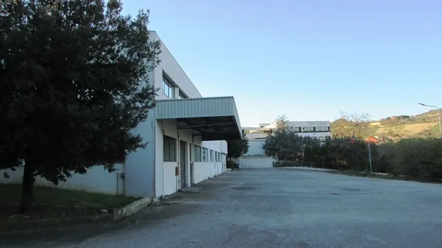 Immagine per Capannone in affitto a San Benedetto del Tronto via Leonardo Da Vinci