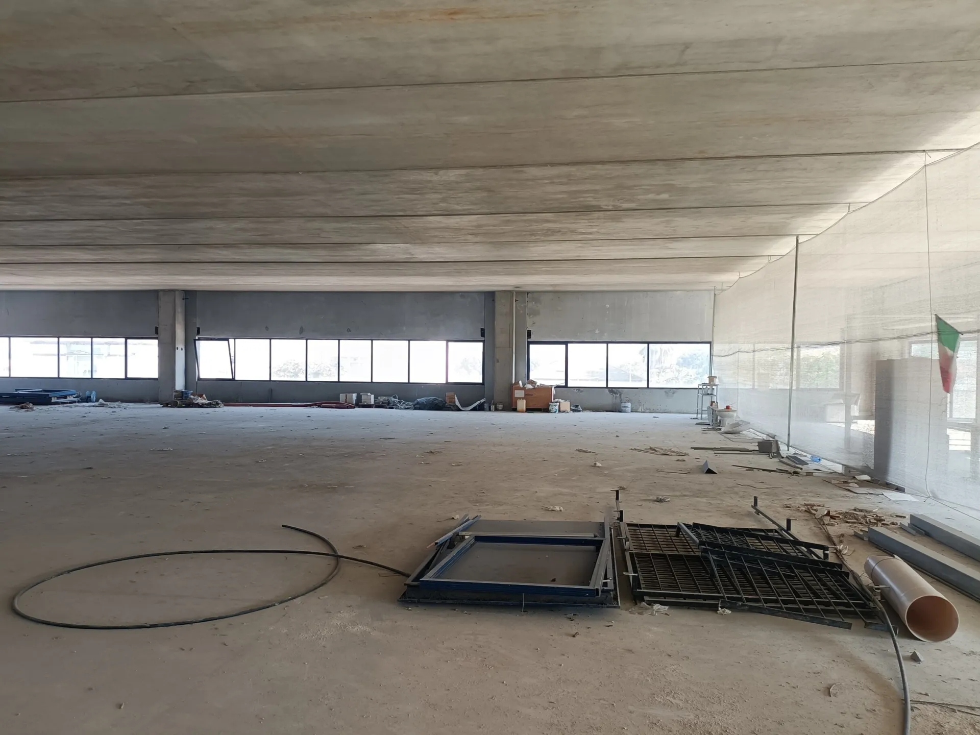 Immagine per Locale commerciale in affitto a Martinsicuro strada Statale 16
