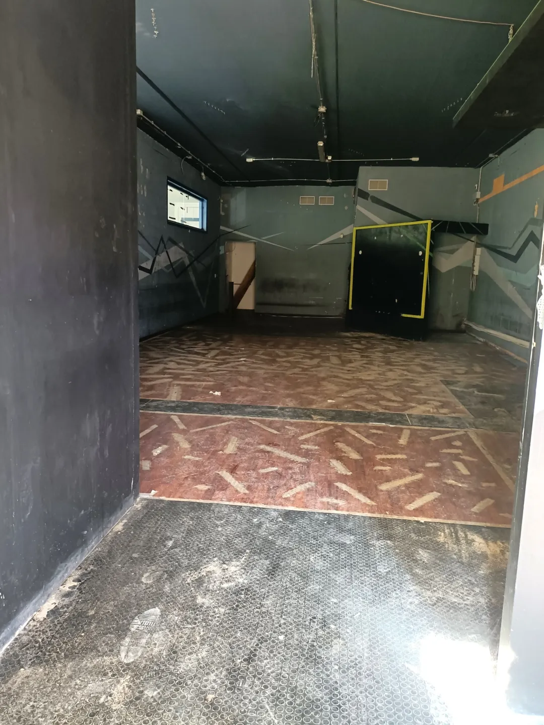 Immagine per Locale commerciale in affitto a Martinsicuro strada Statale 16