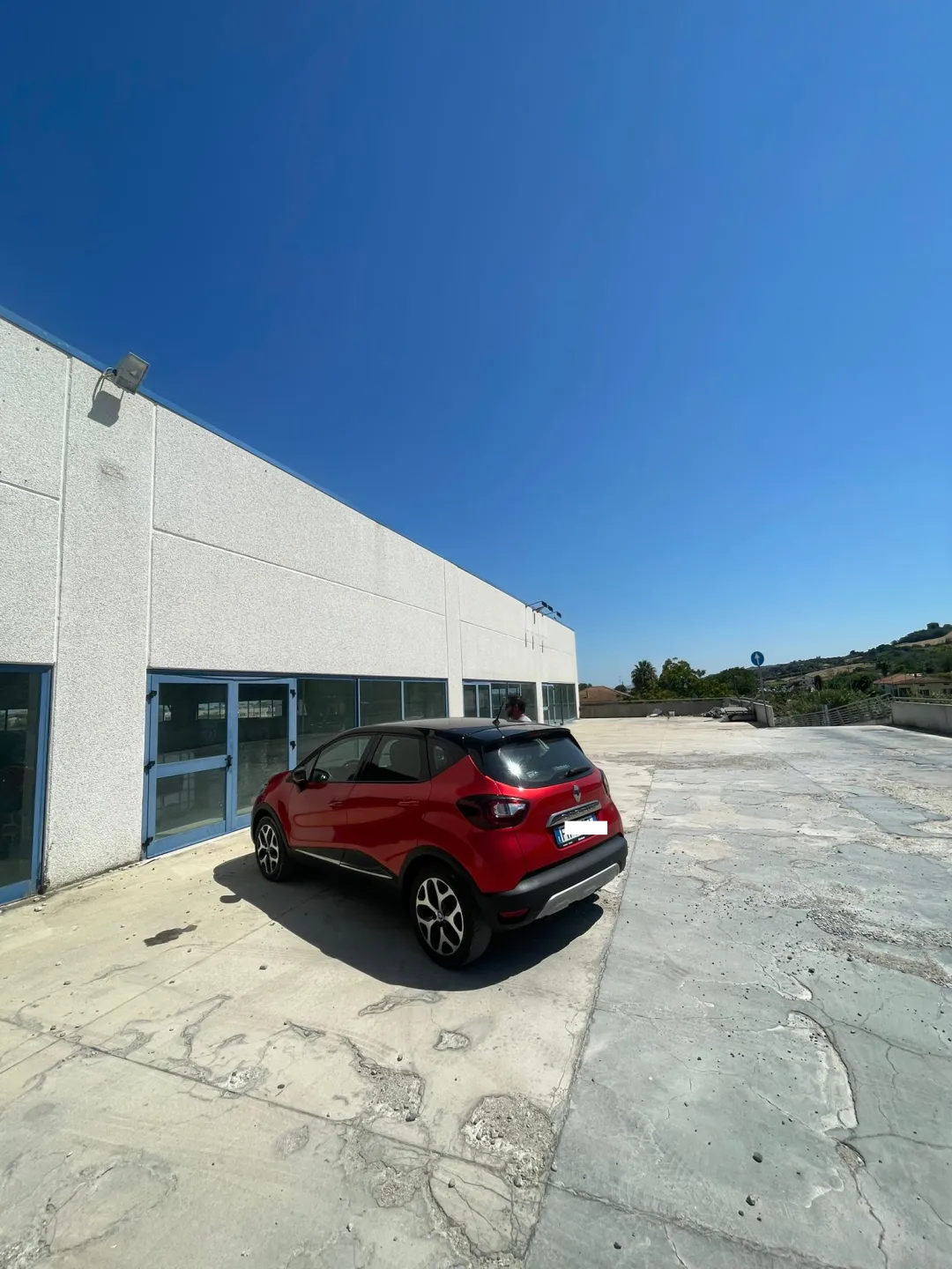Immagine per Locale commerciale in affitto a Martinsicuro strada Statale 16