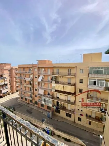 Appartamento via Michele Bonanno 16, Siracusa