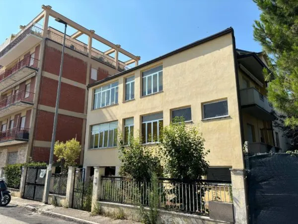 Casa Indipendente via Cernaia, Civitanova Marche