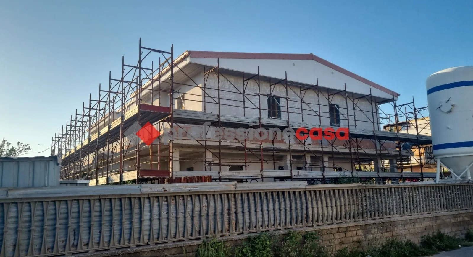 Immagine per Villa a schiera in vendita a Pomezia via Alcamo 6