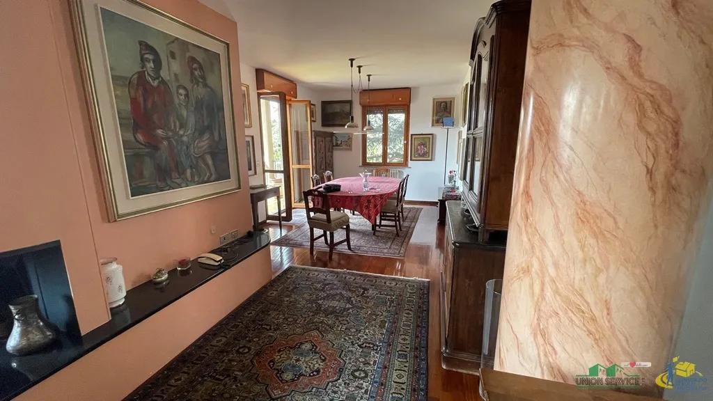 Immagine per Quadrilocale in vendita a Parma strada Comunale Farnese 26