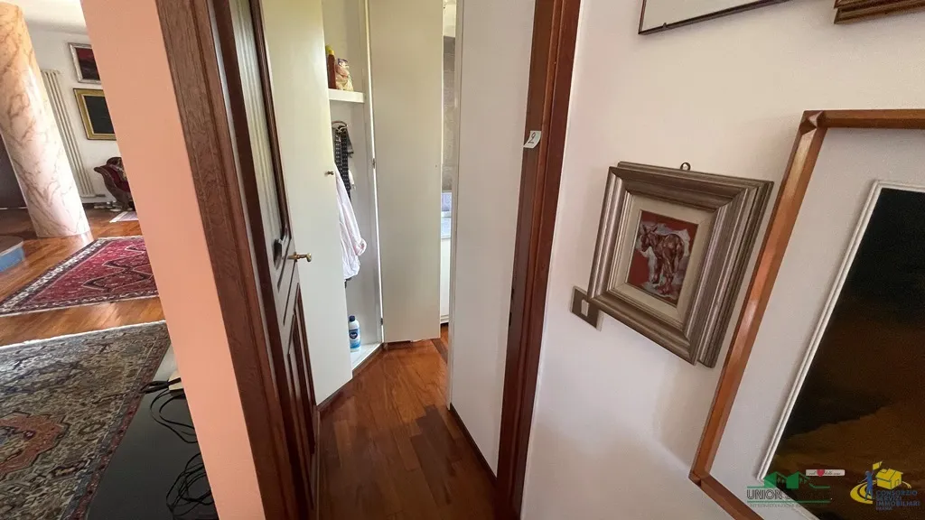 Immagine per Quadrilocale in vendita a Parma strada Comunale Farnese 26