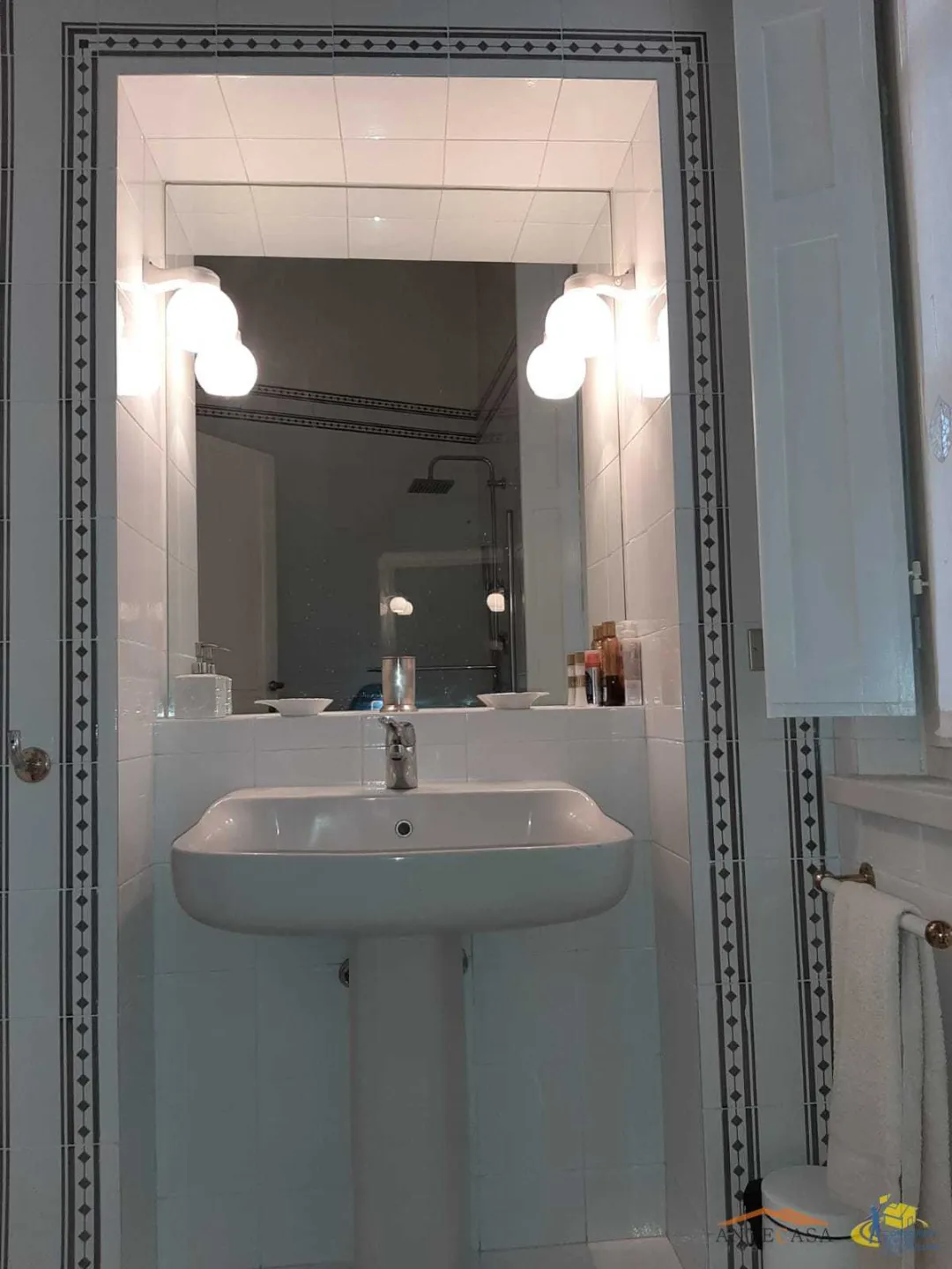 Immagine per Bilocale in vendita a Parma via Farini
