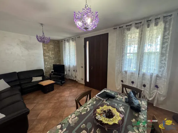 Villa A Schiera via Giovanni Xxiii, Torrile