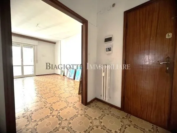 Quadrilocale via Temistocle Guerrazzi 25, Fabbricotti, Livorno