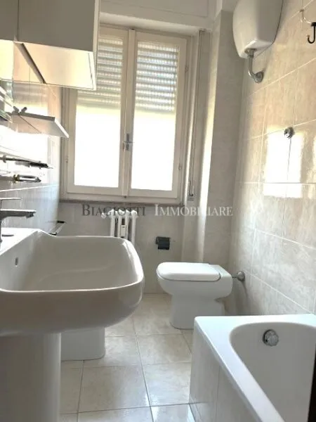 Quadrilocale via Temistocle Guerrazzi 25, Fabbricotti, Livorno
