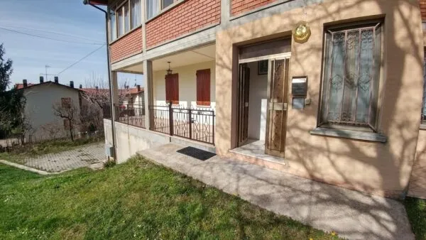 Appartamento via Del Mercato 121, Zocca