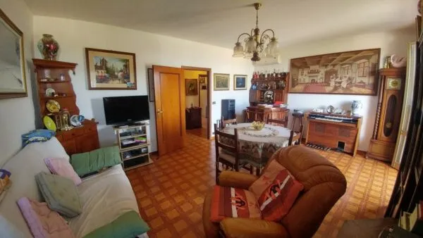 Appartamento via Del Mercato 121, Zocca
