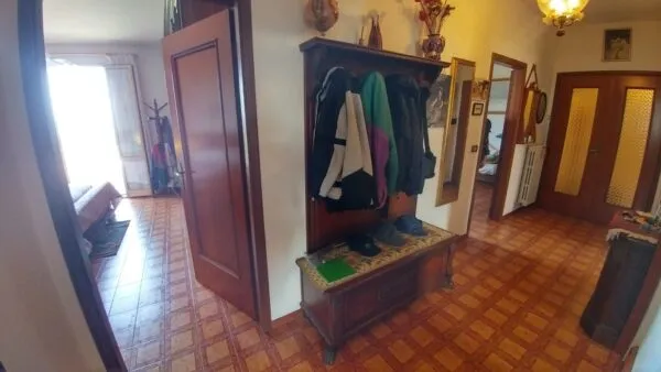 Appartamento via Del Mercato 121, Zocca
