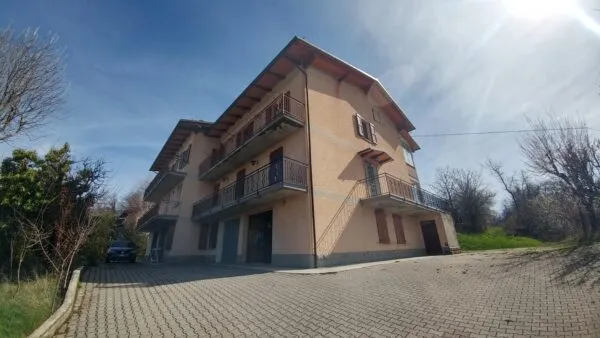 Appartamento via Del Mercato 121, Zocca