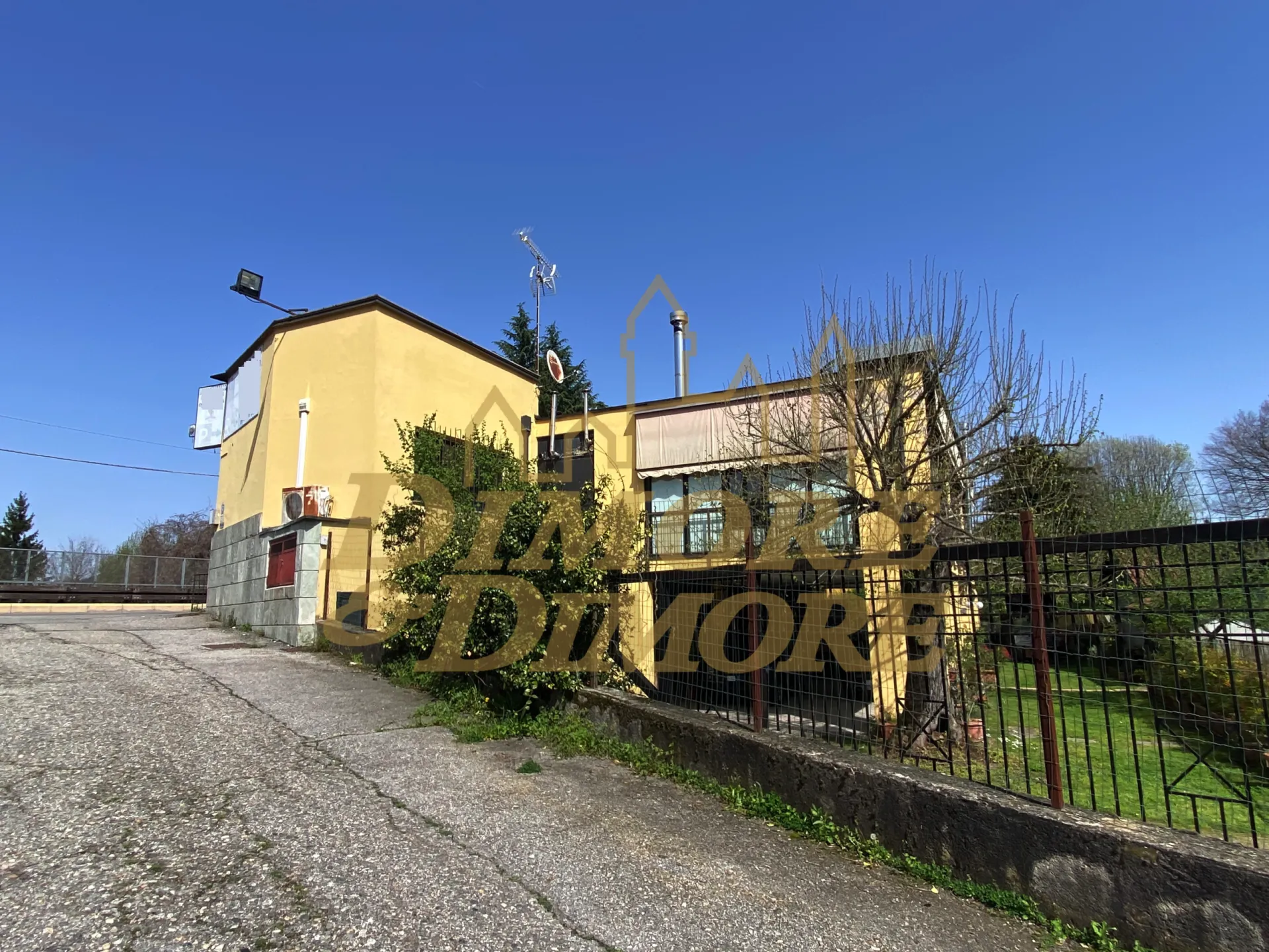 Immagine per Show Room in vendita a Castelletto sopra Ticino 61