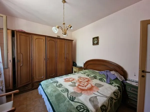 Villa via Melezzole, Montecchio