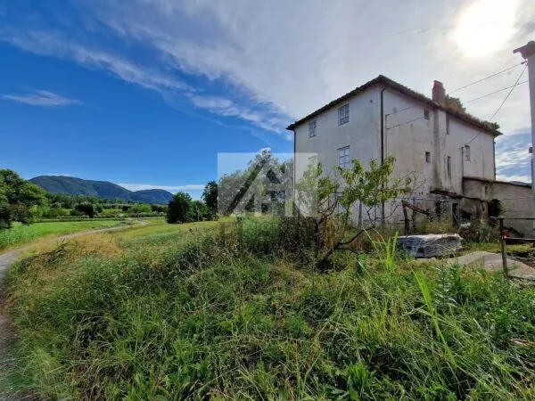 Rustico via Della Pieve Santo Stefano, Monte San Quirico, Lucca