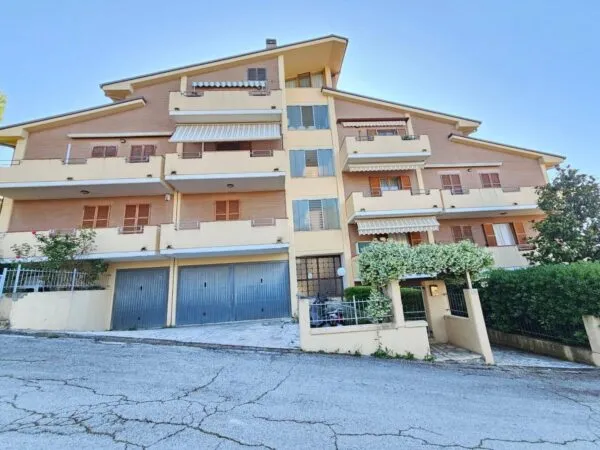 Appartamento via Tamati 32, Fermo