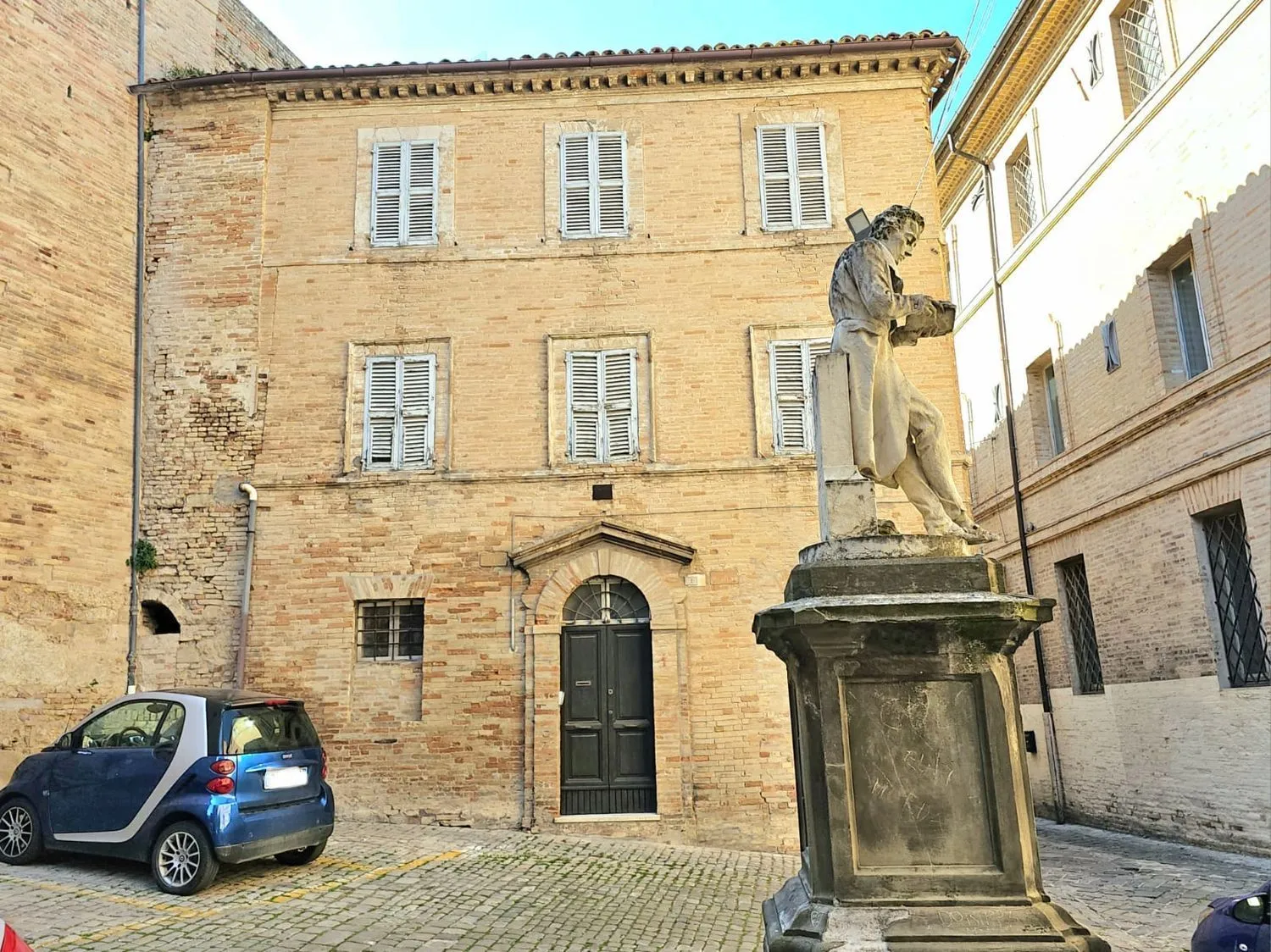 Immagine per Casa indipendente in vendita a Fermo uffreducci