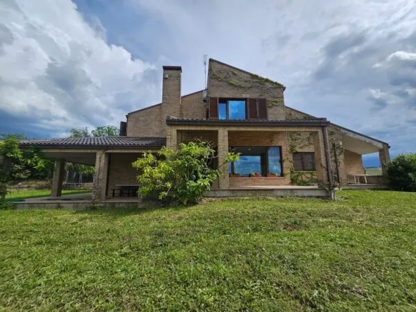 Villa via Castelletta, Fermo