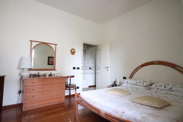 Villa via Sarzanese 4289, Lucca
