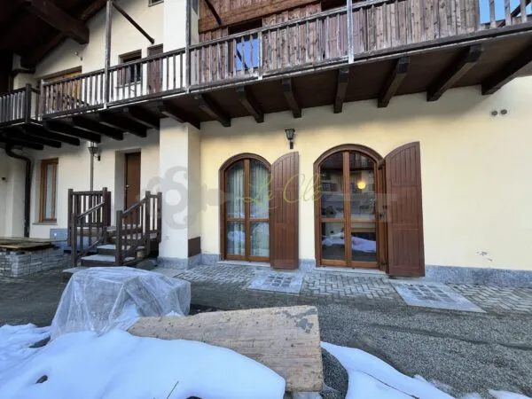Bilocale strada Larzey - Entrèves 28, Courmayeur