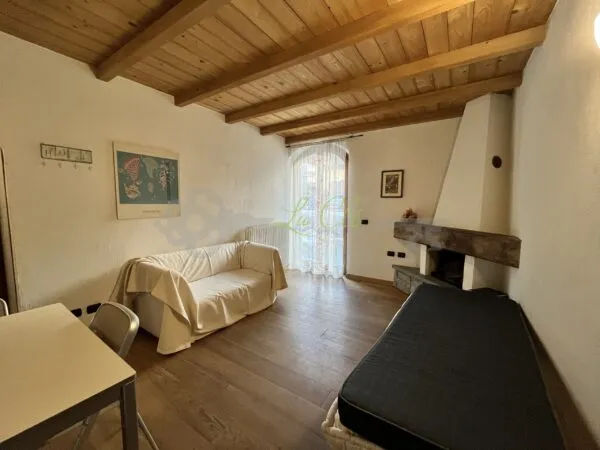 Bilocale strada Larzey - Entrèves 28, Courmayeur