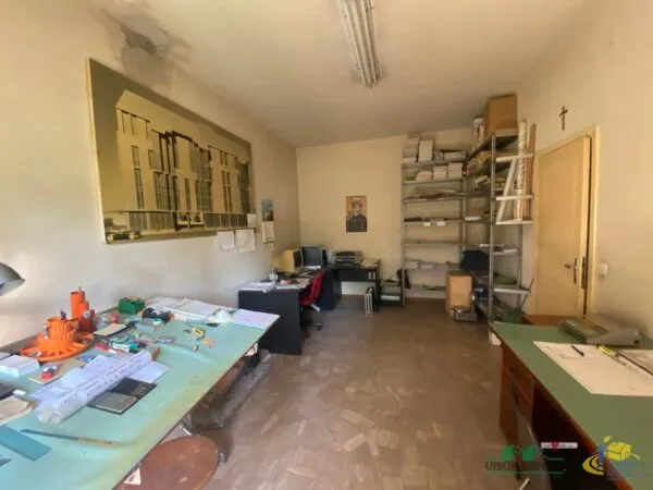 Trilocale via Varano, Medesano