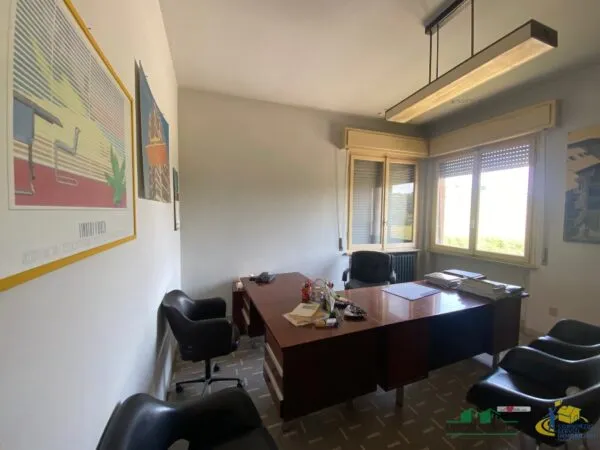 Trilocale via Varano, Medesano