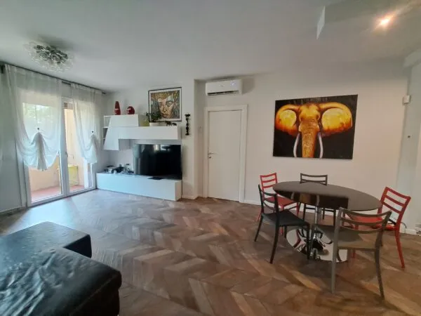 Trilocale via Silvio Pellico 2, Sorbolo Mezzani