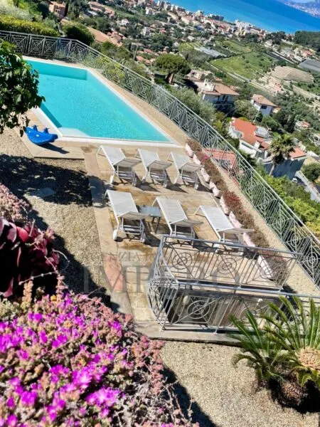Villa via Iride 155, Bordighera