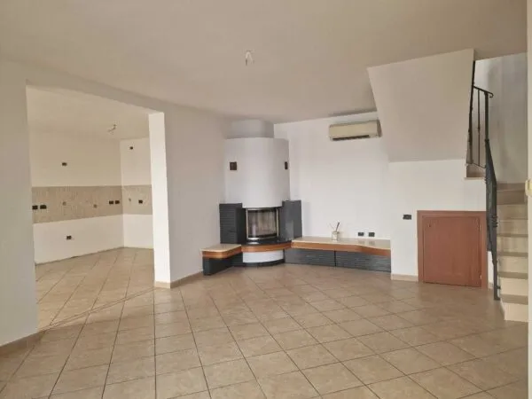 Villa A Schiera via Paolo Mastri, Meldola