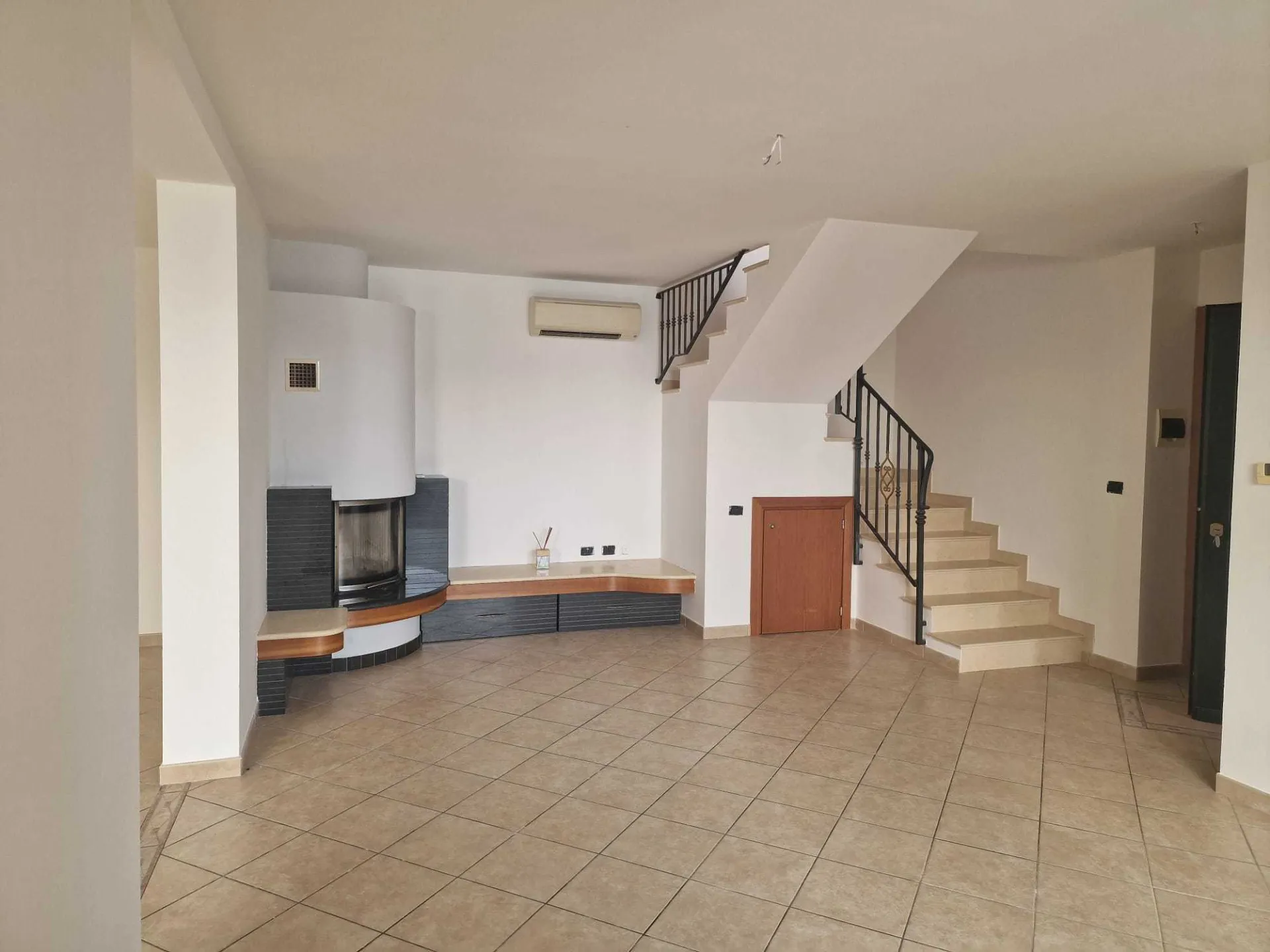 Immagine per Villa a schiera in vendita a Meldola via Paolo Mastri