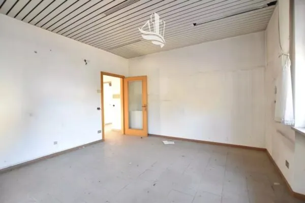 Casa Indipendente via Roma, Egna