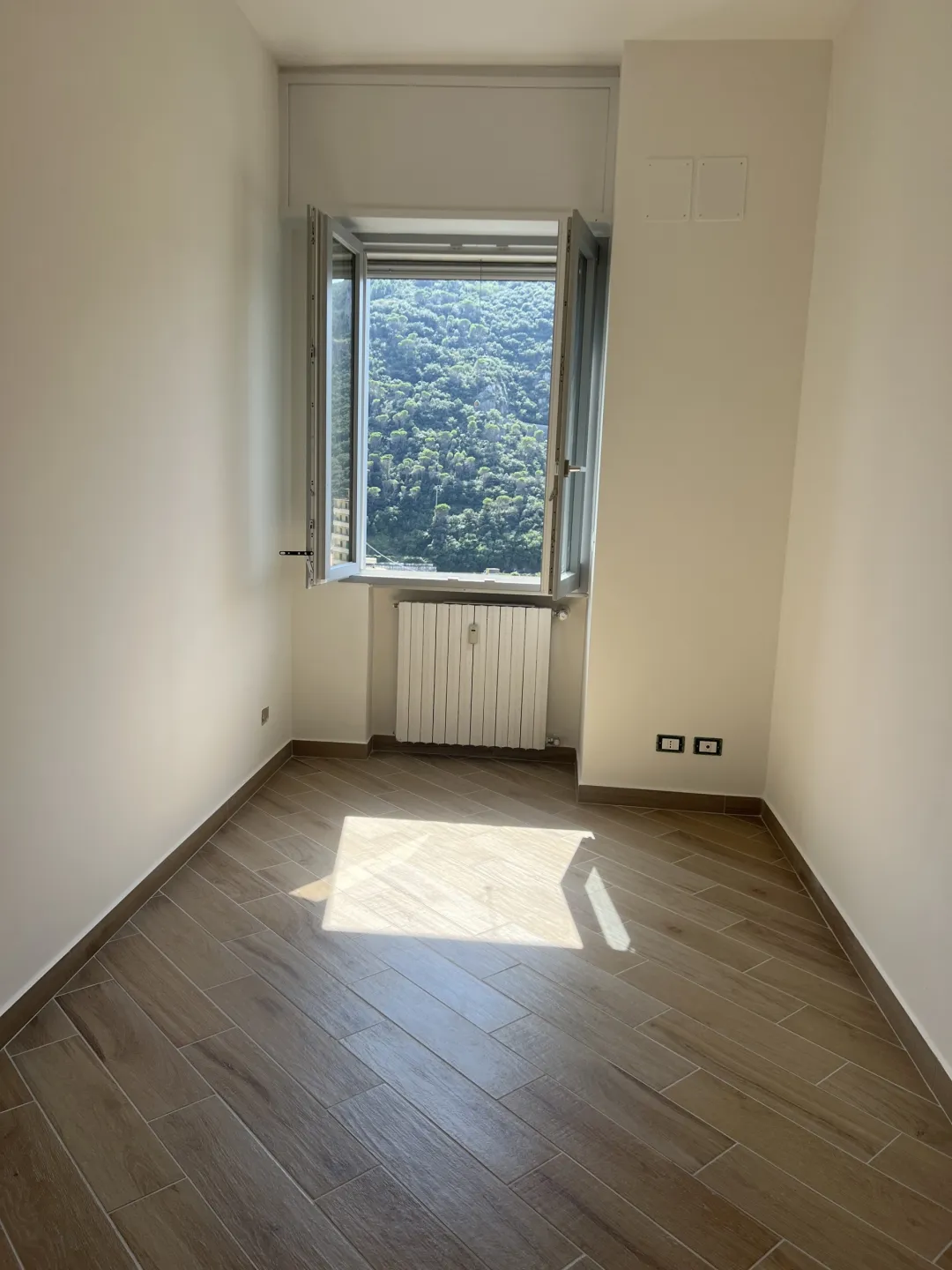 Immagine per Trilocale in vendita a Finale Ligure via Della Pineta